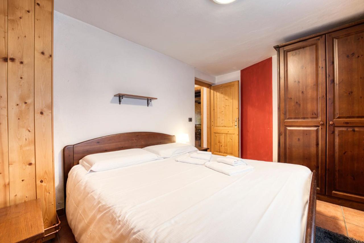 Incanto Walser Apartments Ronco Macugnaga Exterior foto